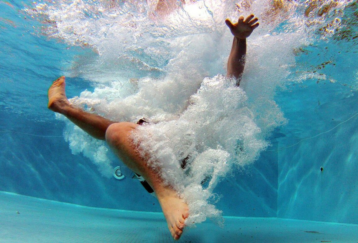 eau de piscine propre