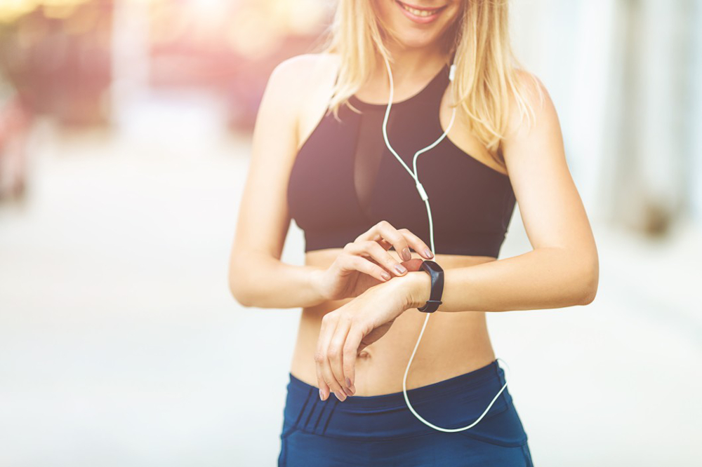 montre connectée fitness pour femme